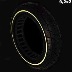 Pneu sólido 9,2 x 2 polegadas (roda sólida muito leve)  - 4 
Instale pneus sólidos de 9 polegadas - sem mais furos.
Se você pref